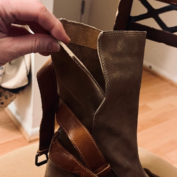 H by Hudson Keira suede Engineer Boots brown/tan size 8 - Picture 8 of 10